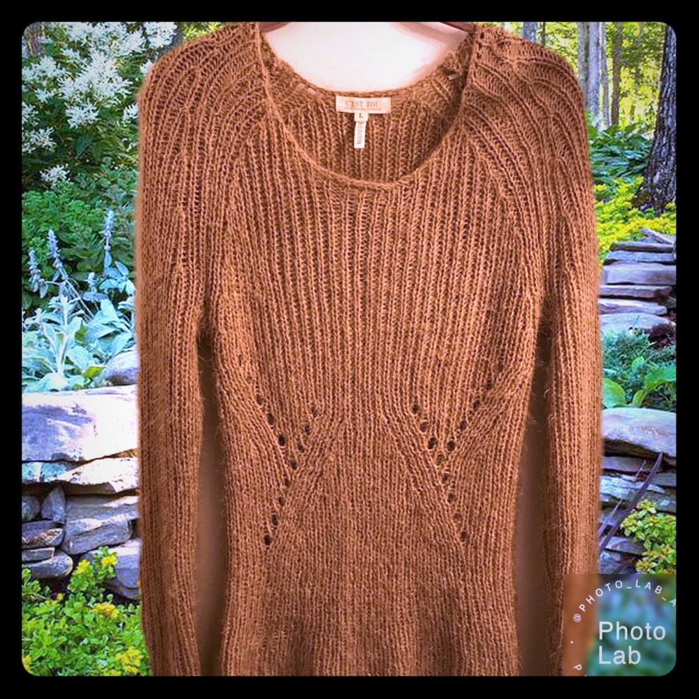 Woman’s blouse